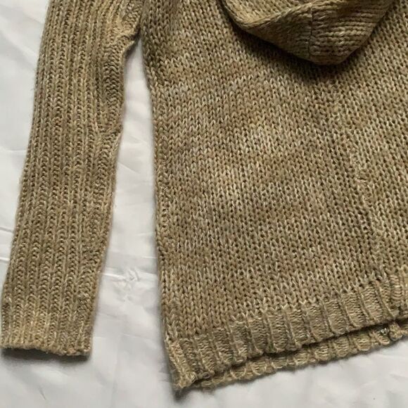 𝅺⭐️LOVE & Liberty Hooded Knit Sweater⭐️ - Picture 4 of 12